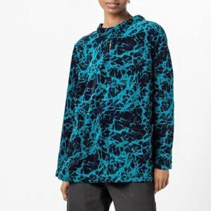 Komil Tamara Velvet top size M